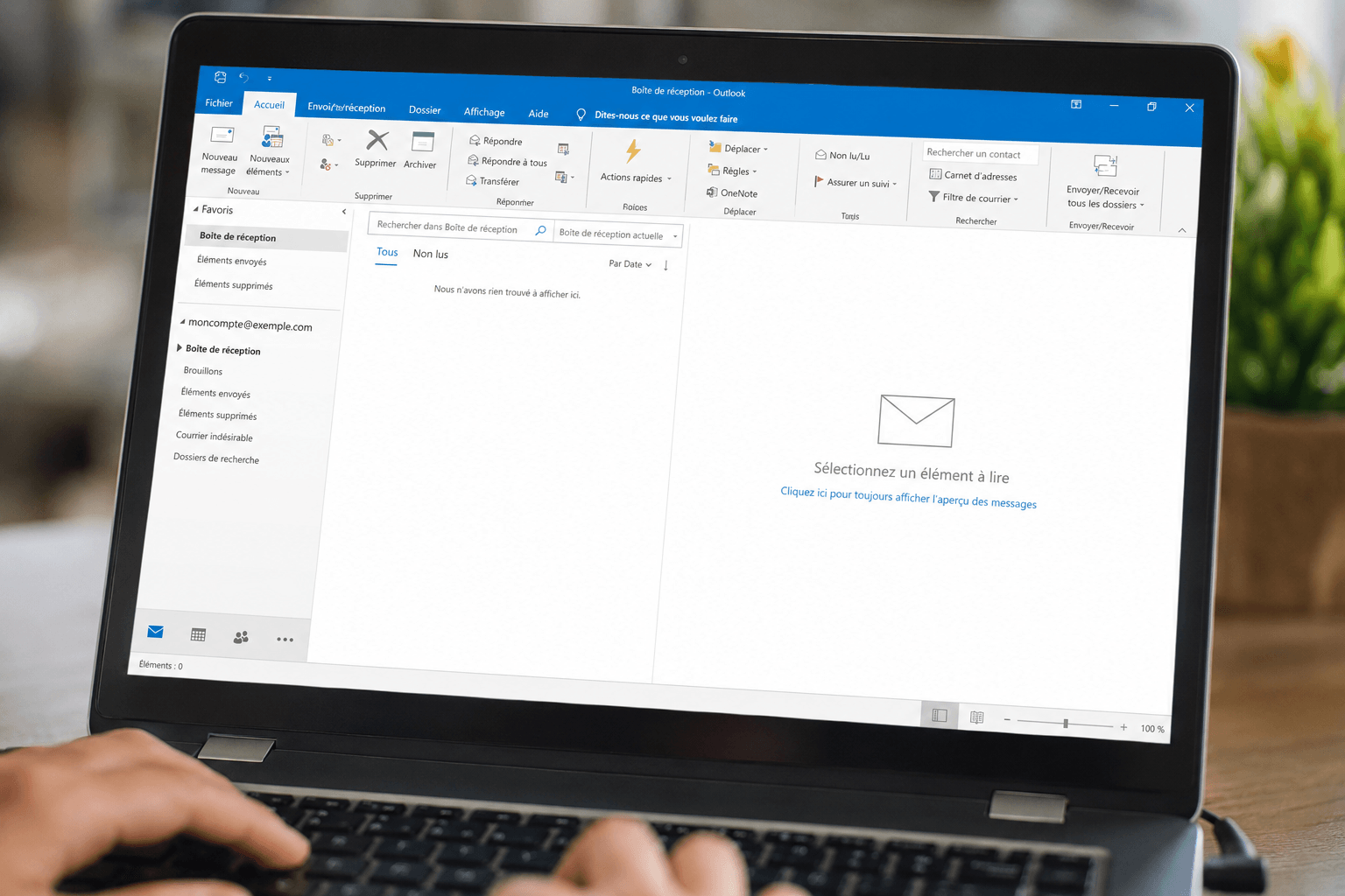 Outlook ne reçoit plus de mails : toutes les solutions pour retrouver vos e-mails